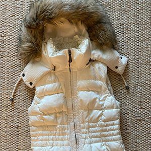 Juicy Couture Ivory Faux Fur Trimmed Vest, Feather & Poly Fill, Detachable Hood